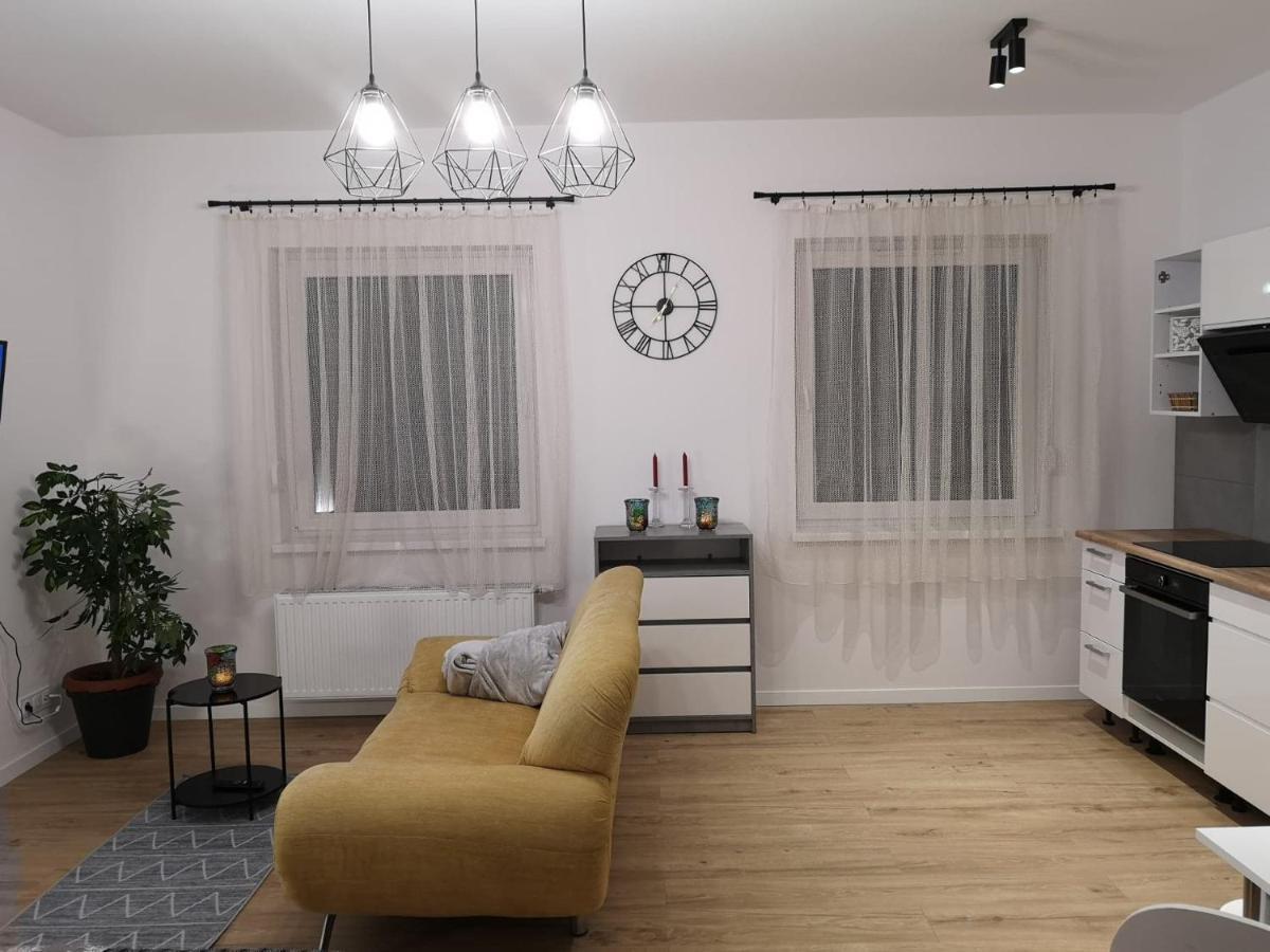 Studio Jellow Jelenia Gora Ngoại thất bức ảnh